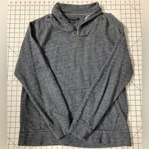 Banana Republic Men’s Large Charcoal Grey Sweater